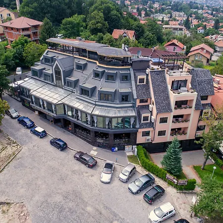 Готель Seasons Design - Free Parking 5*