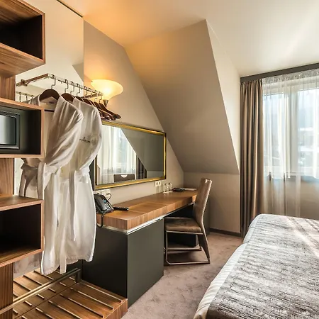 호텔 All Seasons Residence Design Hotel - Free Parking