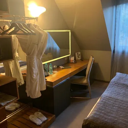호텔 All Seasons Residence Design Hotel - Free Parking