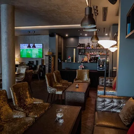 All Seasons Residence Design Hotel - Free Parking 호텔 소피아
