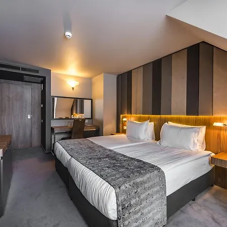 All Seasons Residence Design Hotel - Free Parking