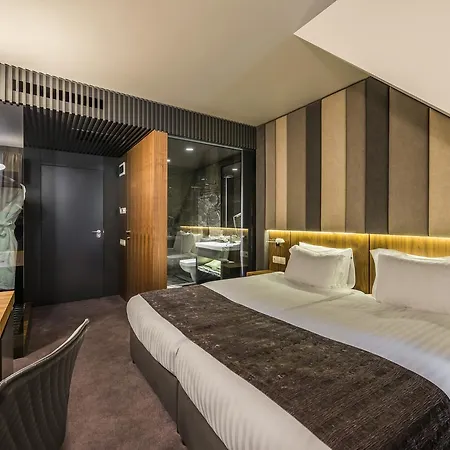 All Seasons Residence Design Hotel - Free Parking 소피아