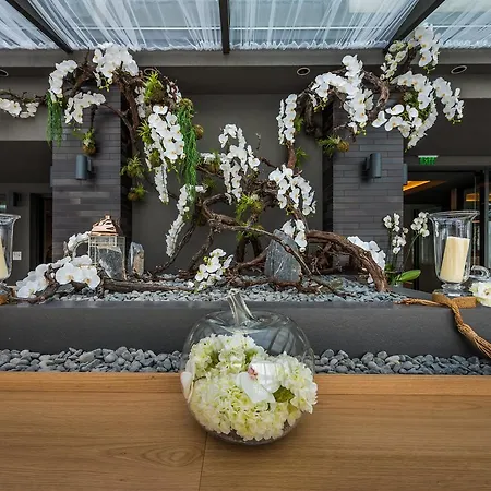 All Seasons Residence Design Hotel - Free Parking Hotell
