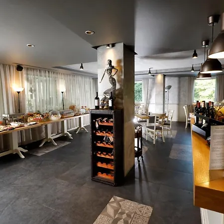 All Seasons Residence Design Hotel - Free Parking Sofia